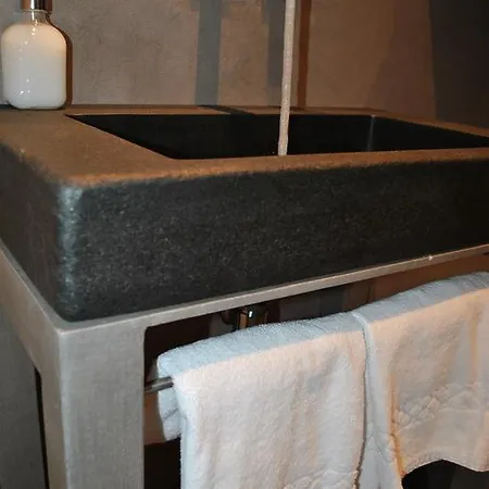 Casa de hóspedes Ma 3*